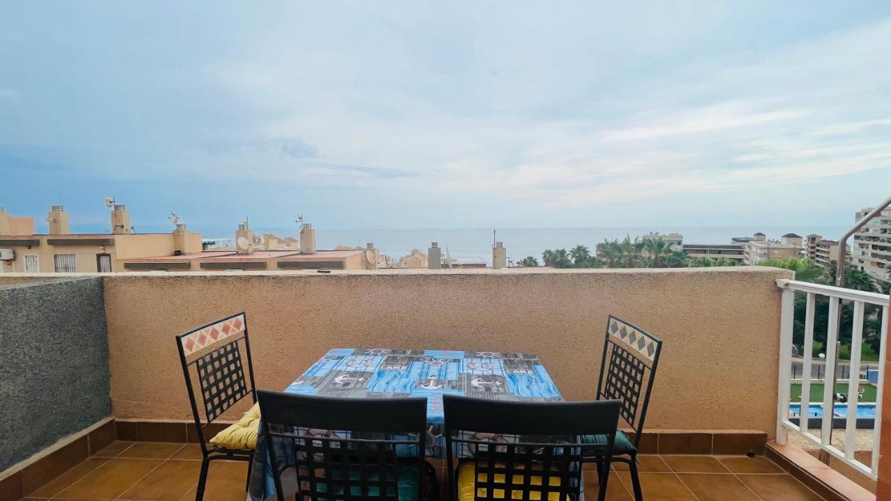 Holiday With A Sea View 托雷维耶哈 外观 照片